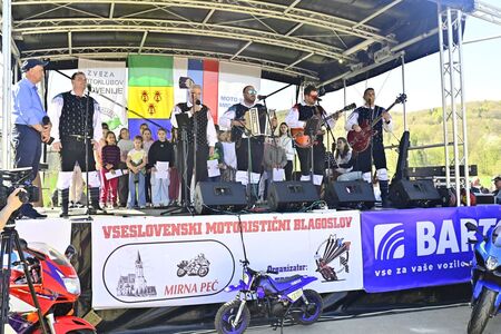 Vseslovenski blagoslov v Mirni Peci 2026 (6)